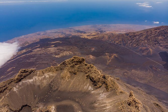 7. Ascension of VOLCAN Grand Pico to FOGO - Breaks, Pace, and Why an Experienced Guide Matters