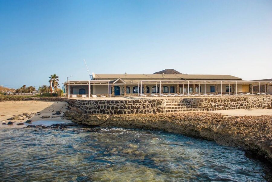 Adults Only Tour of Sal with Lobster Lunch and Salt Lake - Should you book this tour or not?