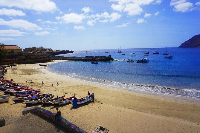 Best of Santiago Island: Cidade Velha, Workshop & Tarrafal Beach Tour - Fortaleza Real de San Felipe: Pirate-Proof Defenses (Bring Extra Cash)
