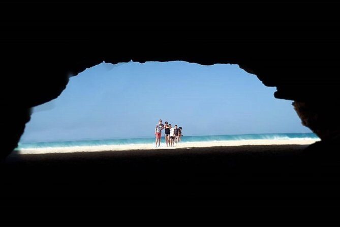 Boa Vista Island: Half-day Tour + Santa Monica Beach by 4x4 - Praia da Varandinha and the caves: the scenery is earned by driving