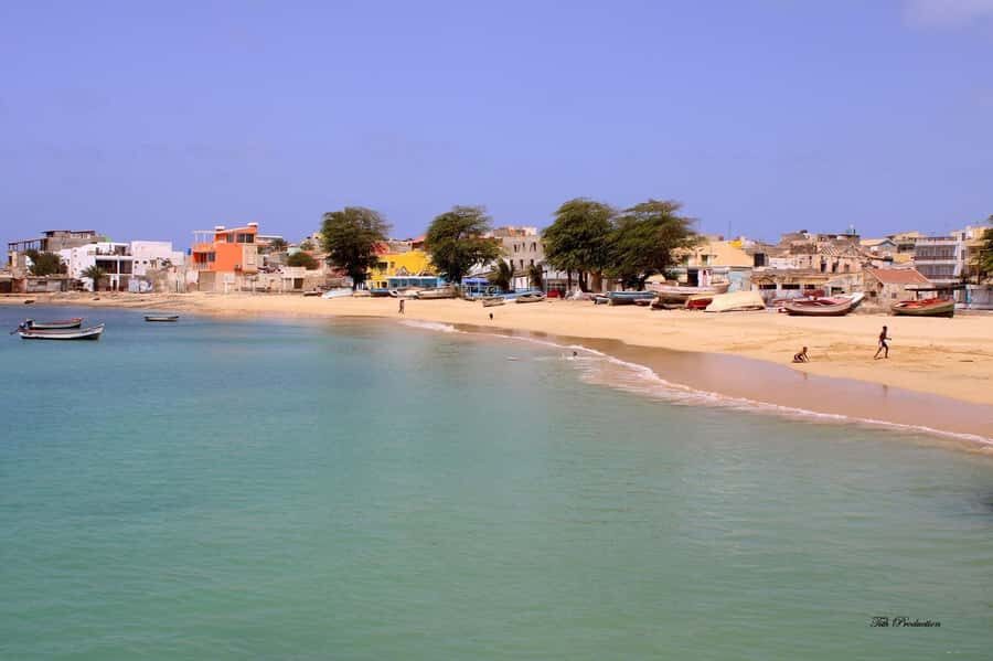 Boavista: City Tour with a Splash at Estoril Beach - Municipal Market energy, without the shopping trap