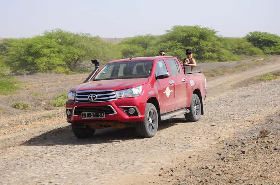 Boavista: Rabil, Shipwreck, City, Snacks & Drinks - 4x4 Tour - Sal Rei city: where daily Cape Verde life actually runs
