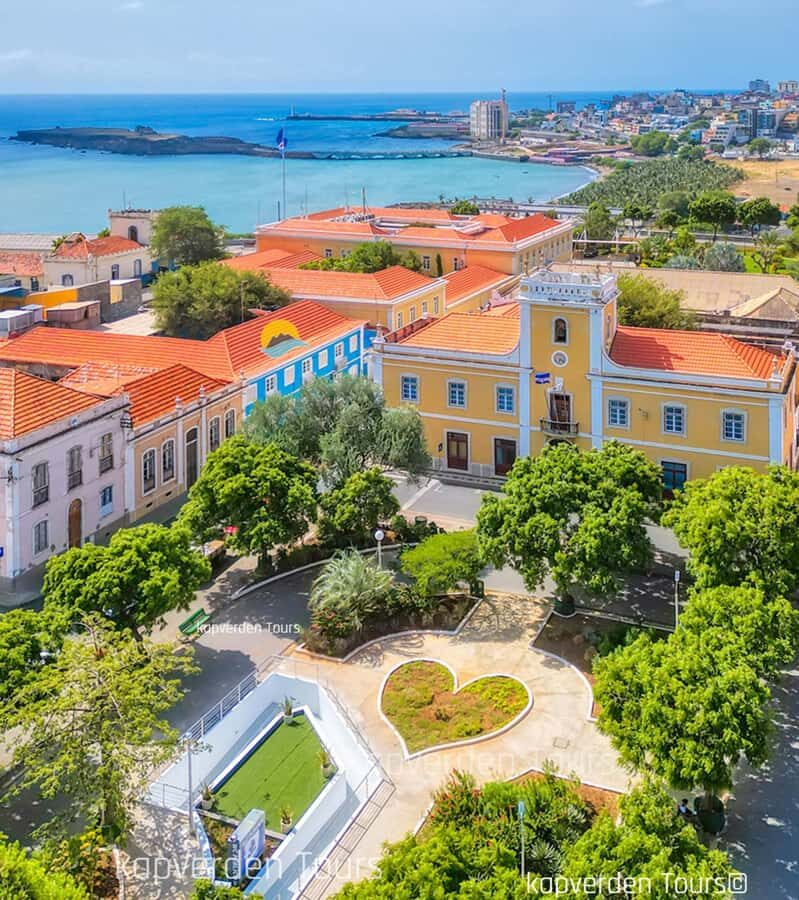 Cultural Tour on Santiago Island - Getting oriented in Praia: the capital you actually live in