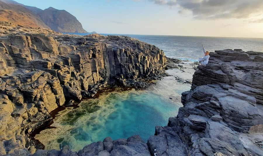 Discover the Black Sand Beach+the Natural Pool - Ribeira das Prata’s black sand beach: why it’s the main event