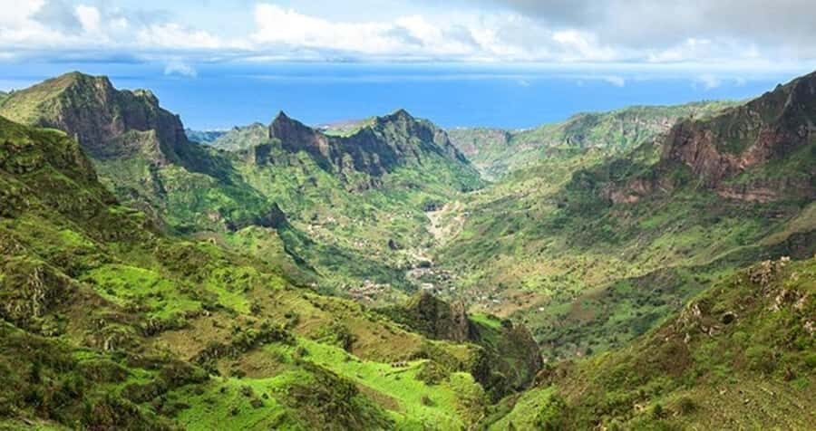 From Praia: Explore the island with local Tour guide - Key highlights