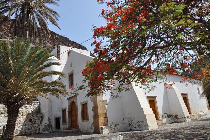 Guided City tour Praia with Cidade Velha (World Heritage) - Cidade Velha: understanding Cape Verde’s origins and Atlantic beginnings
