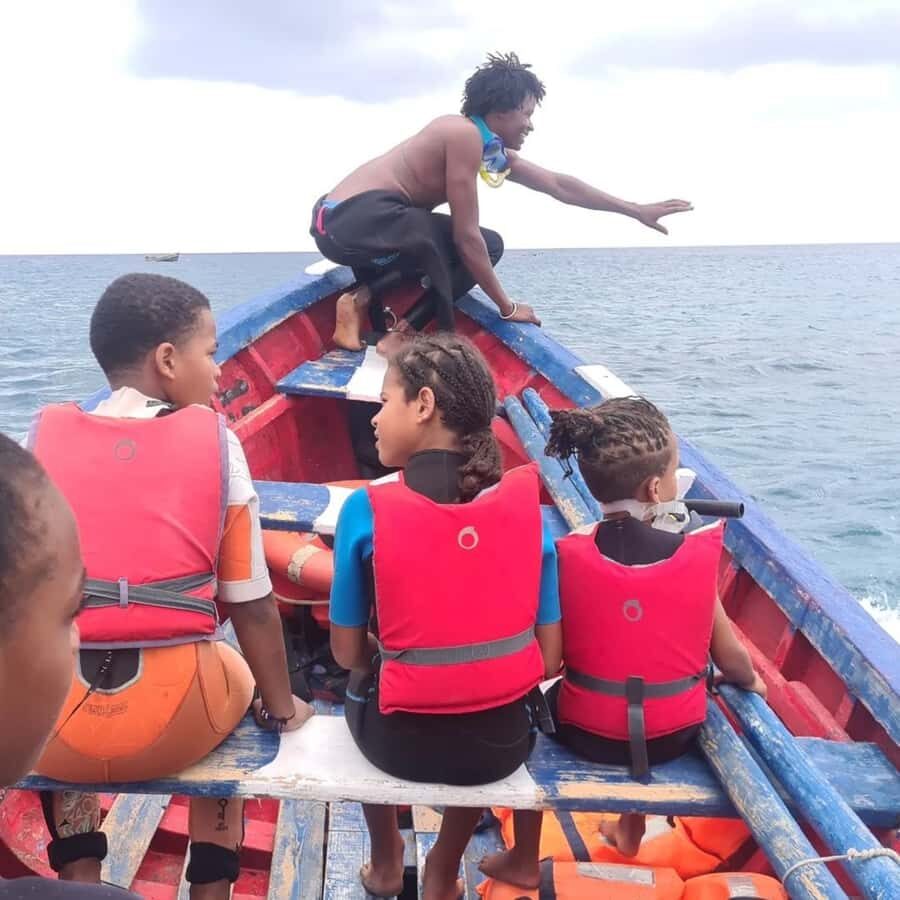 Live Snorkeling & Swimming with Sea Turtles in the Atlantic - Who this tour suits best