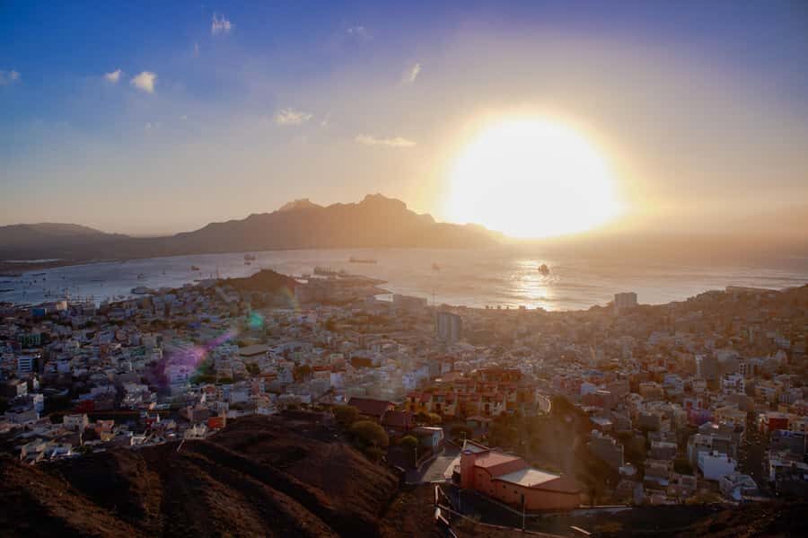 Mindelo: City Tour with Hotel Pickup and Drop-Off - Praça Estrela market: the best place to feel Mindelo’s everyday rhythm