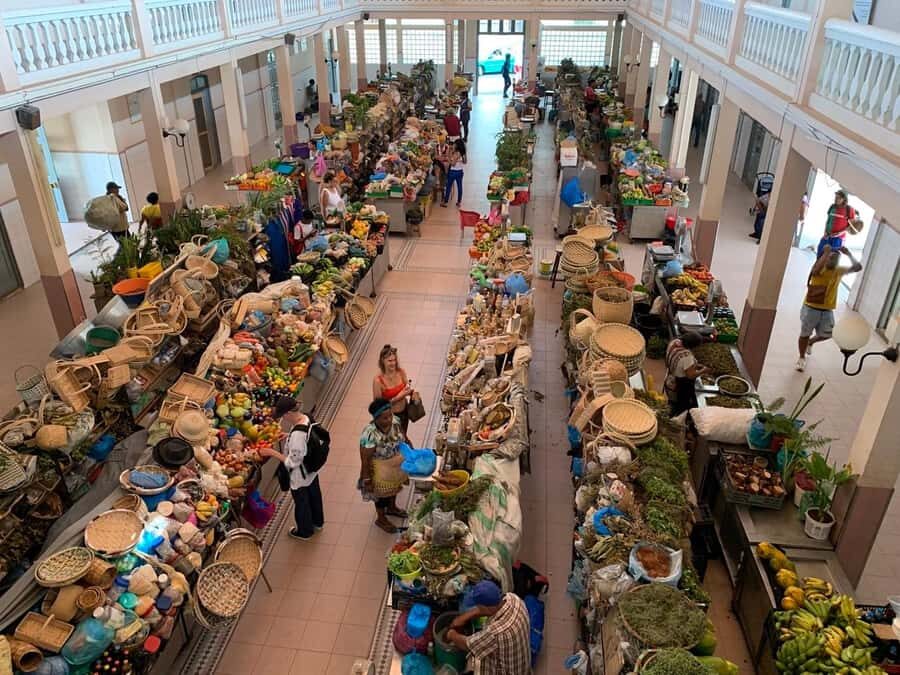 Mindelo Cultural: city tour with live music and dance class - The Old Town Stroll Back to Ouril Hotel (and What to Look For)