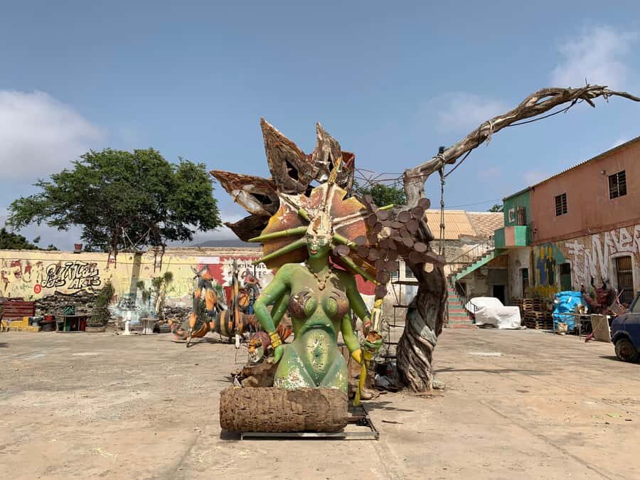 Mindelo Cultural: city tour with live music and dance class - Practical Tips So Your Day Stays Fun