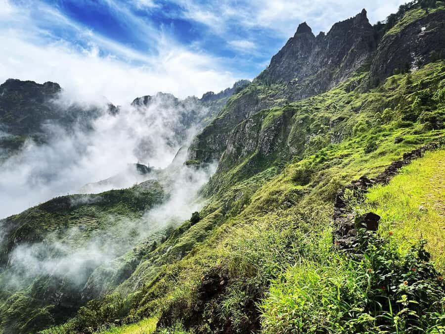 Paúl hike, the green garden - The walk: 5 km, 350 m up, 600 m down