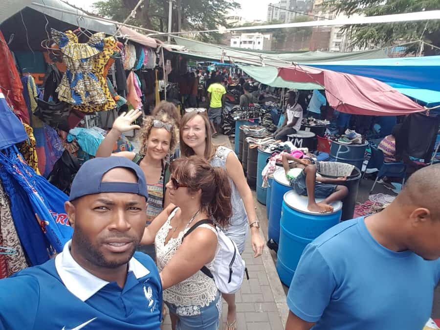 Praia City Tours - Praia City Hall and the Plateau district: colonial architecture you can spot