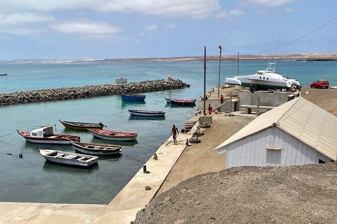 Sal Island in a Group - A Full Day Exploring the Highlights - Espargos viewpoint (Radar): get bearings fast