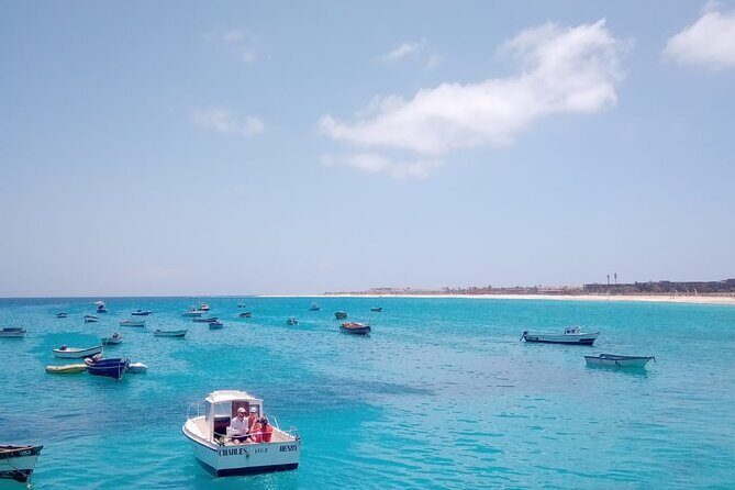 Sal island: Private Santa Maria City Tour, Street Art and Tapas - Street art and monuments: where the town explains itself