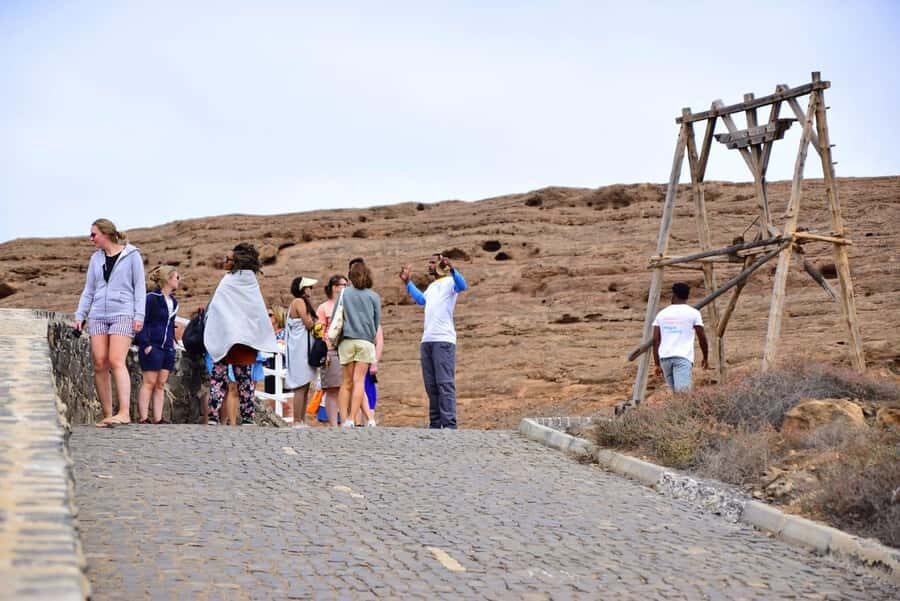 Sal: Pedra de Lume Salt Pans and Lake Trip - Who should book this Pedra de Lume salt lake trip?