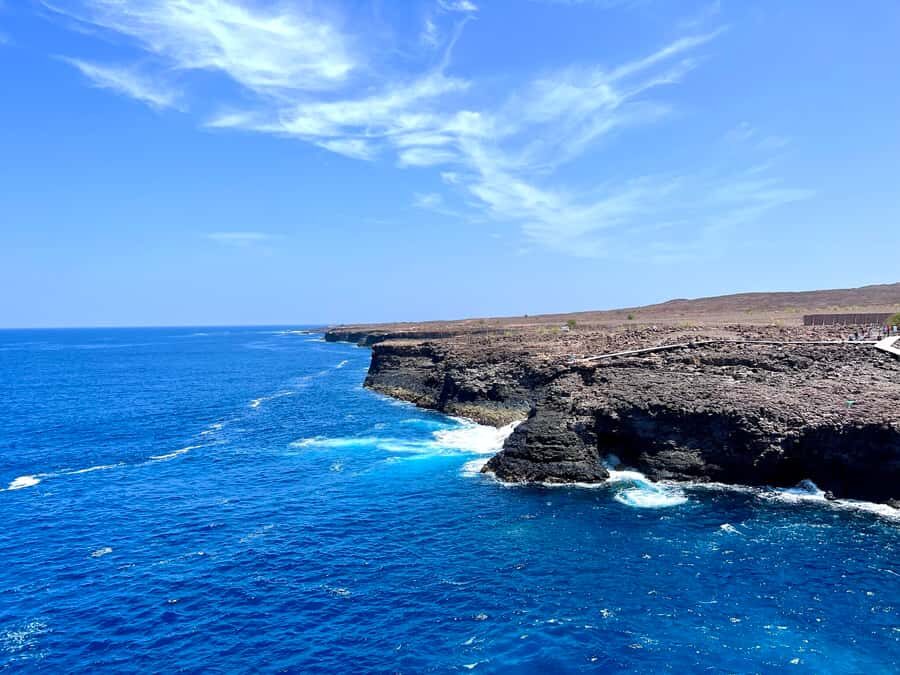 Sal: Small Group Island Tour & Lunch with a Local Family - Buracona Blue Eye: a natural pool stop with a weather catch