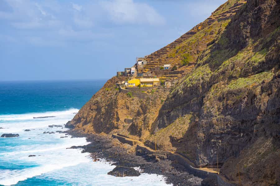 Santo Antão: Ponta do Sol & Fontainhas Guided Trip with Hike - Ponta do Sol: start with sea views and colorful fishing houses