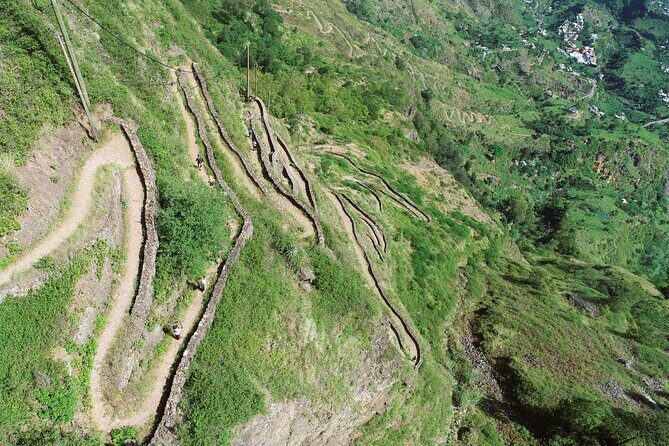 Santo Antão: Trekking Cova de Paúl Volcano Crater - Ribeira de Paúl - Timing and what to expect on the trail (without sugarcoating)