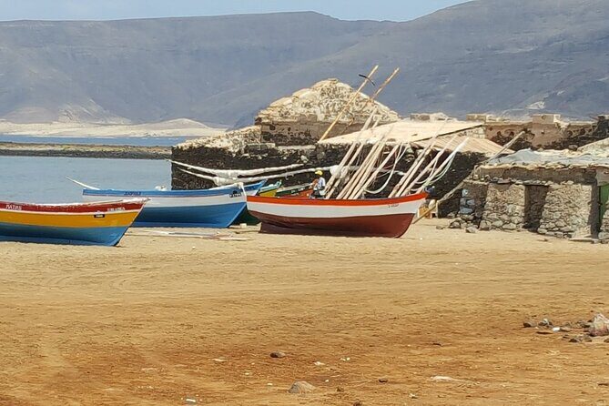 São Vicente: Half day, Beaches, Villages, Monte Verde - Baía das Gatas: A Popular Beach Stop That Earns Its Time
