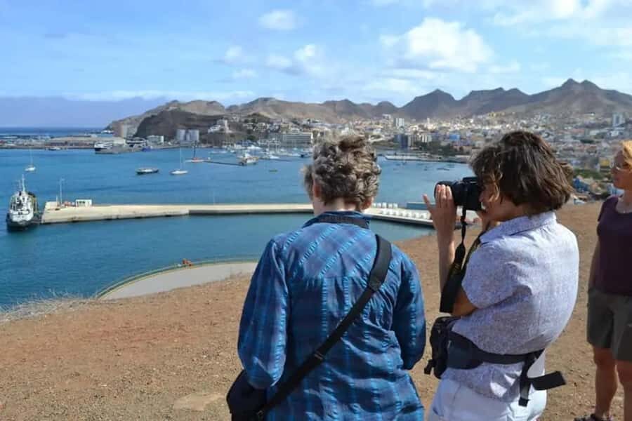 São Vicente: Highligts tour for cruise ship travelers - The guide and vehicle factor: why your day can feel different