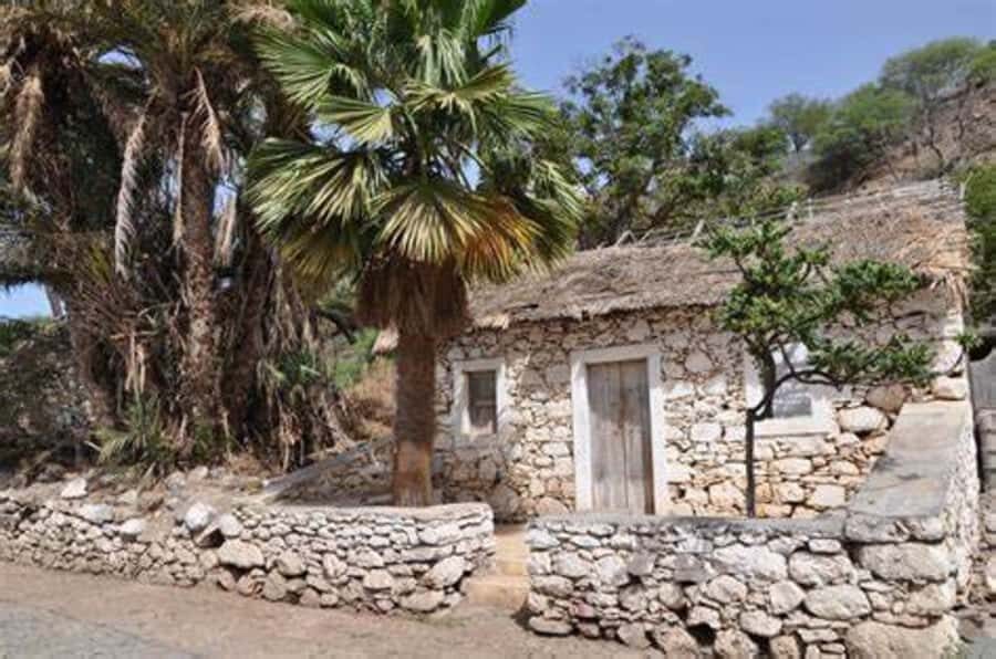 The origen of Capeverdean People - The main monuments: reading history on the ground