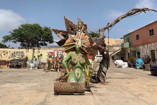 Walking tour with traditional music in Mindelo - Palácio do Povo: why a former governor’s seat still matters